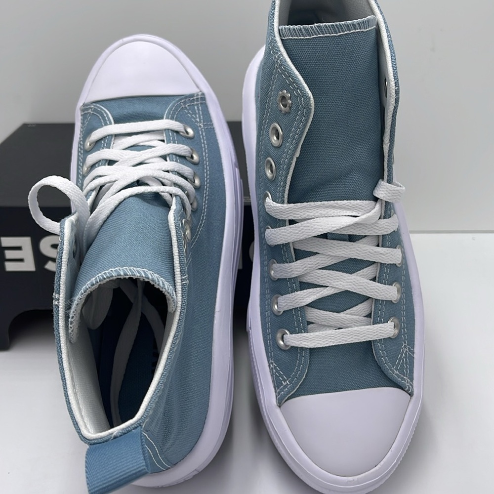 Vans WMNS A07237C
CTAS MOVE HI COCOON BLUE/WHITE Platforms Sneakers Chuck Taylor - Picture 12 of 16